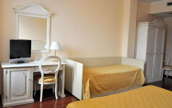 ***  International Hotel Iseo Italia