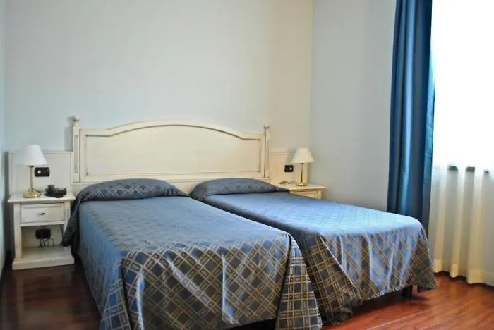 International Hotel Iseo