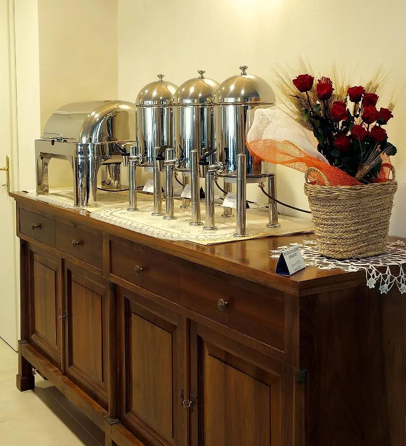 International Hotel Iseo 3*,  Italia