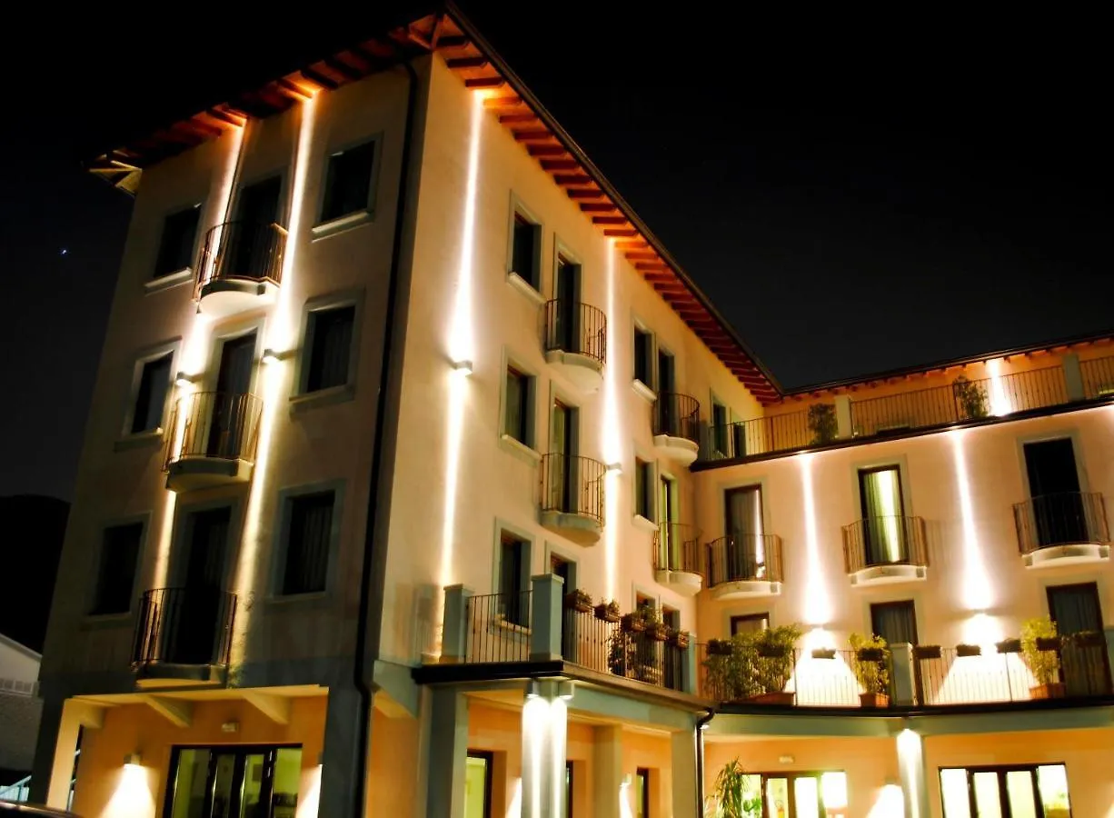 International Hotel Iseo