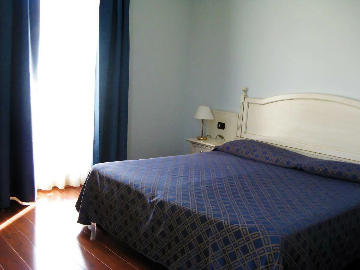 International Hotel Iseo 3*,  Italia